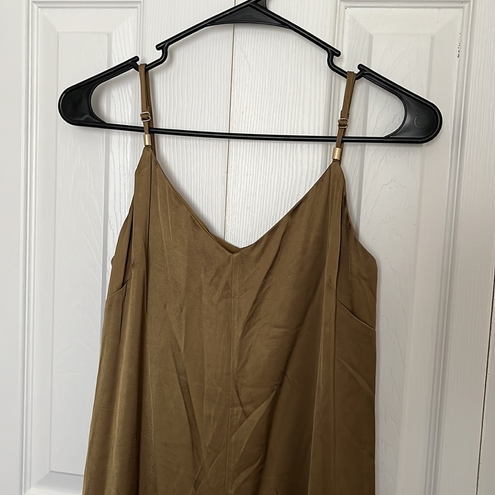 DKNY spanish olive satin jumpsuit Size small spaghetti straps, wide leg. - Picture 8 of 11